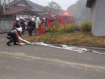 20151018浅川町模擬火災訓練02.JPG