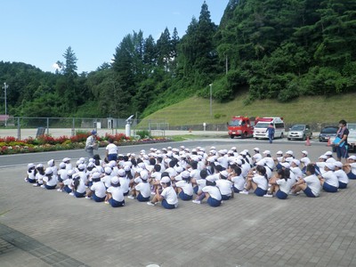 20160901小平小学校避難訓練01.JPG