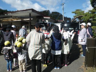 20191105小平こども園避難訓練02.JPG